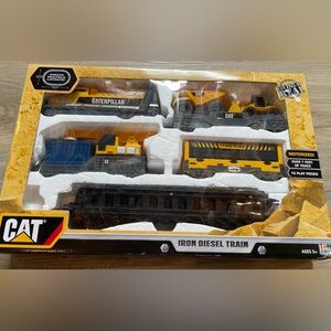 Toystate Caterpillar Construction Iron Diesel Train NEW